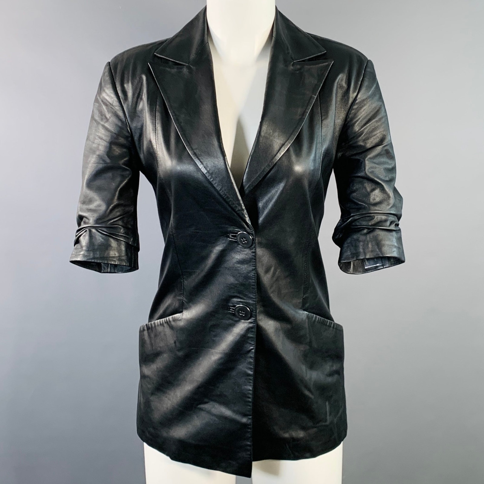Zeynep Arcay Size 2 Black Leather Lambskin Peak Lapel Jacket Blazer